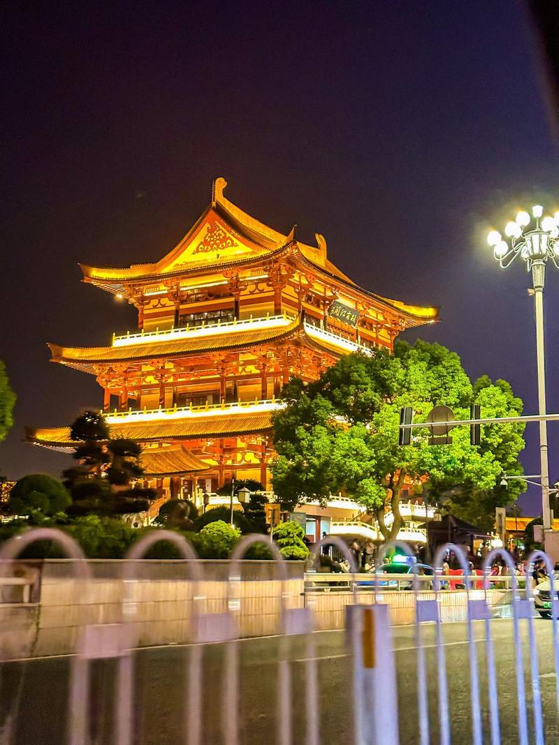 长沙必去的10个景点？长沙必去的10个景点岳麓？