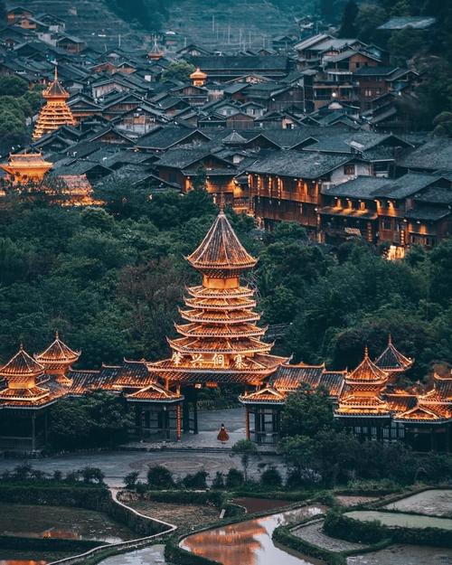 贵州旅游前十景点，贵州旅游前十景点排名