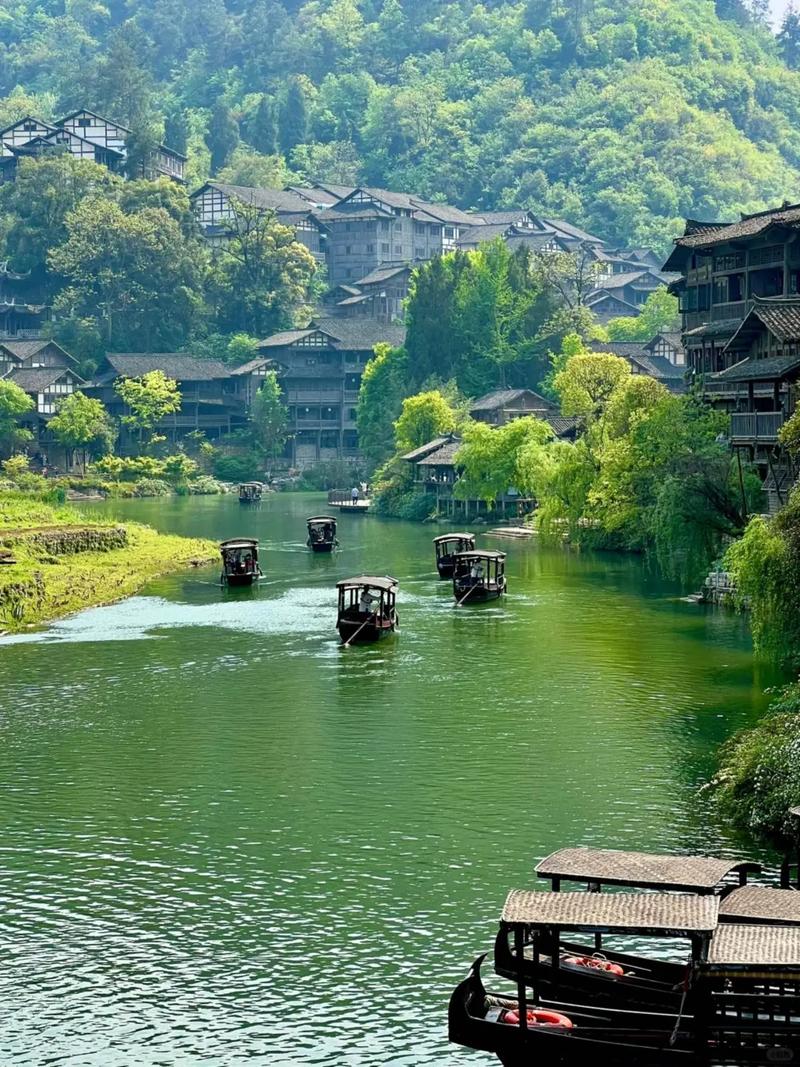 成都一日游最佳景点，成都附近一日游最佳景点推荐