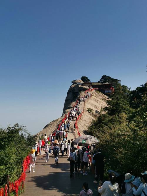 陕西旅游必去前十景点，陕西旅游必去前十景点波浪谷