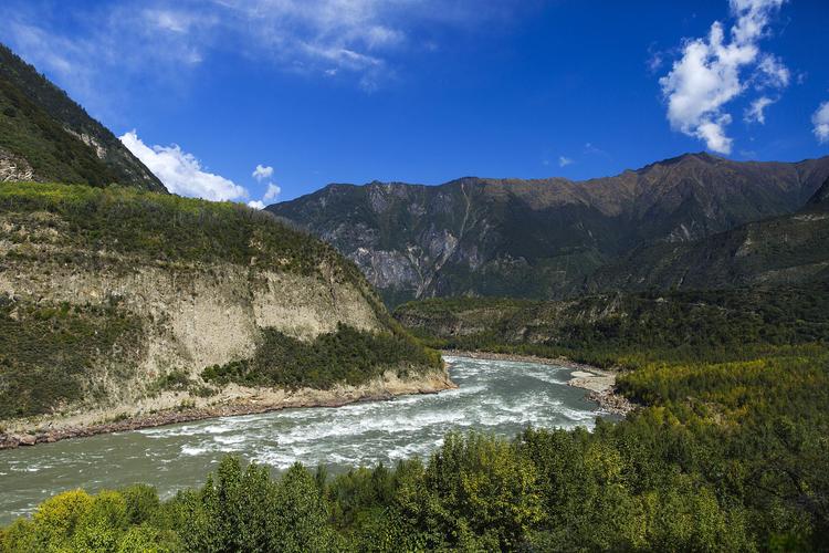 林芝旅游景点大全？林芝旅游景点大全排名？