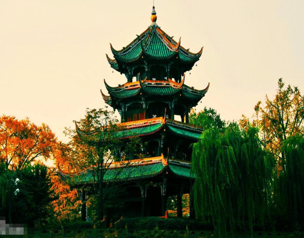 成都有什么好玩的地方？成都有什么好玩的地方 排名榜前十名？