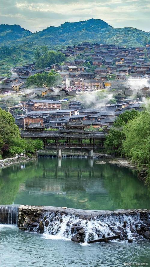 贵州景点，贵州景点为什么对广东人免门票？