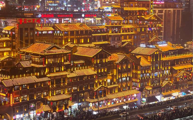 重庆最著名的前十景点，重庆市最著名的前十景点？