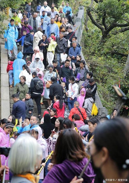 郭亮村宰客坑人的照片，郭亮村宰客坑人的照片高清？