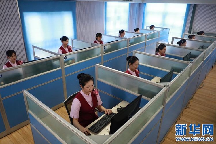 高铁人工在线询问？高铁人工服务号码是多少？